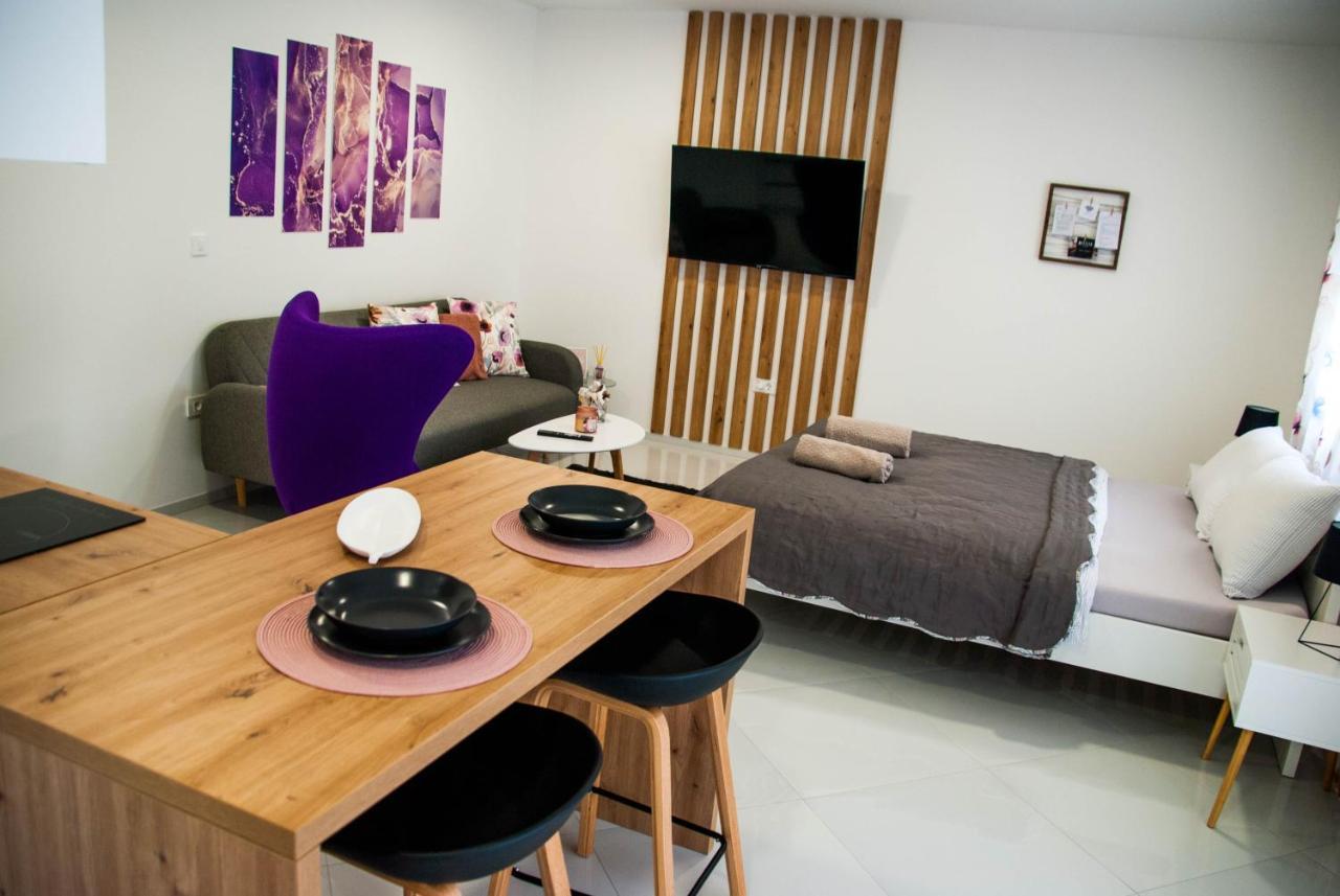 Lisinski - Private Parking Appartement *